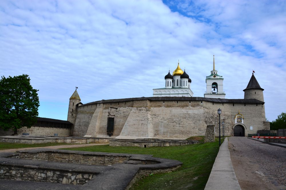 160518 (5) Pskov Kreml